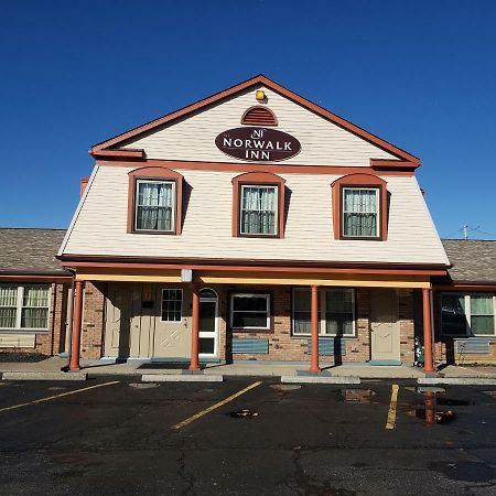 Norwalk Inn Exterior foto